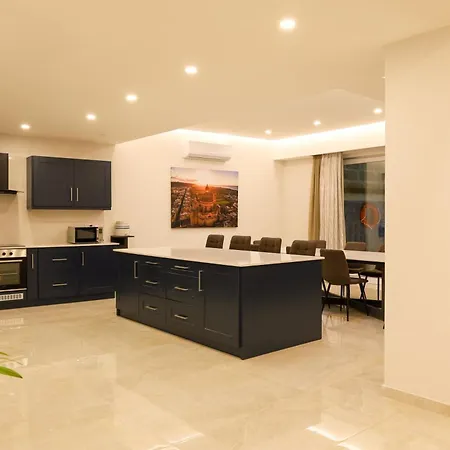 Magnifica With Jacuzzi Hot Tub And Pool Casa vacanze *