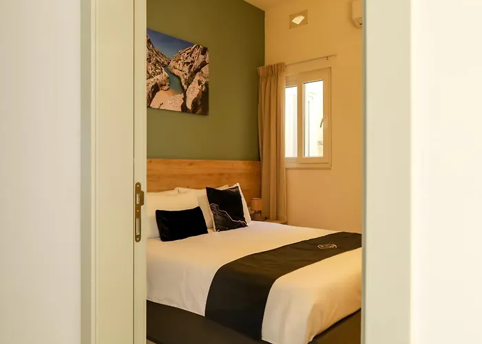 Magnifica With Jacuzzi Hot Tub And Pool בית נופש Xagħra