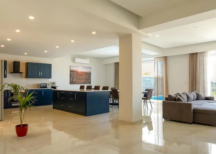 Magnifica With Jacuzzi Hot Tub And Pool *