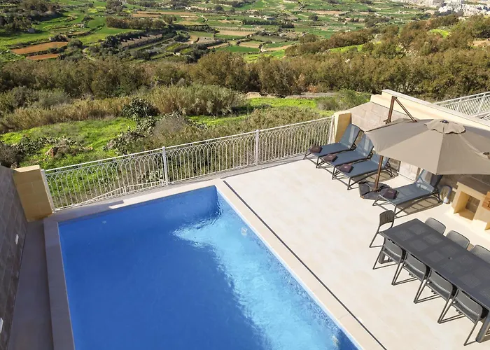 Magnifica With Jacuzzi Hot Tub And Pool *