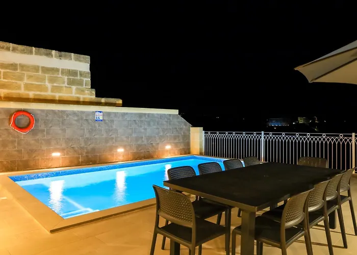 Magnifica With Jacuzzi Hot Tub And Pool *