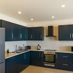 Magnifica With Jacuzzi Hot Tub And Pool Holiday home