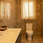 Magnifica With Jacuzzi Hot Tub And Pool Holiday home Xaghra