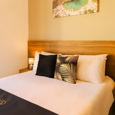 Magnifica With Jacuzzi Hot Tub And Pool Vakantiehuis Xagħra