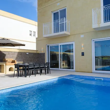 Magnifica With Jacuzzi Hot Tub And Pool