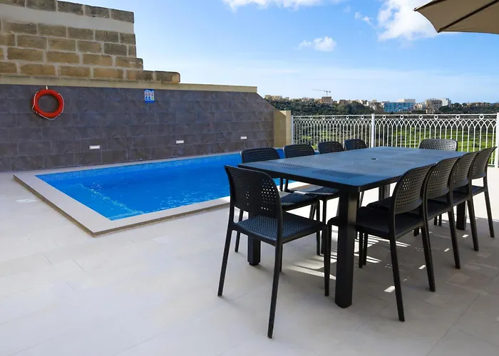 Magnifica With Jacuzzi Hot Tub And Pool